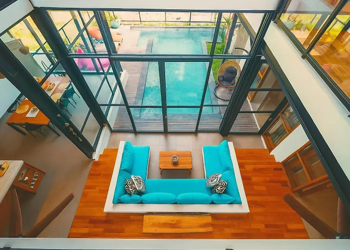 Casa Esquina - East Wing