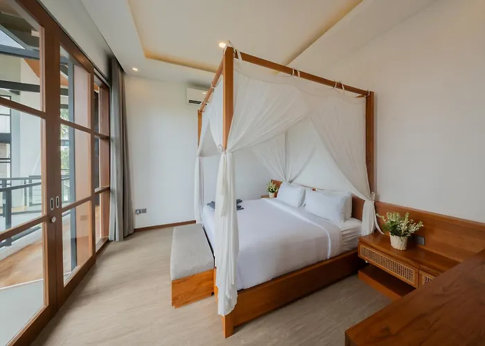 Проживание в семье Casa Esquina - East Wing Чангу